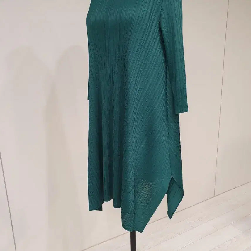 [BUNJANG] Pleated Midi Dress - Green / 플리츠  원피스 그린