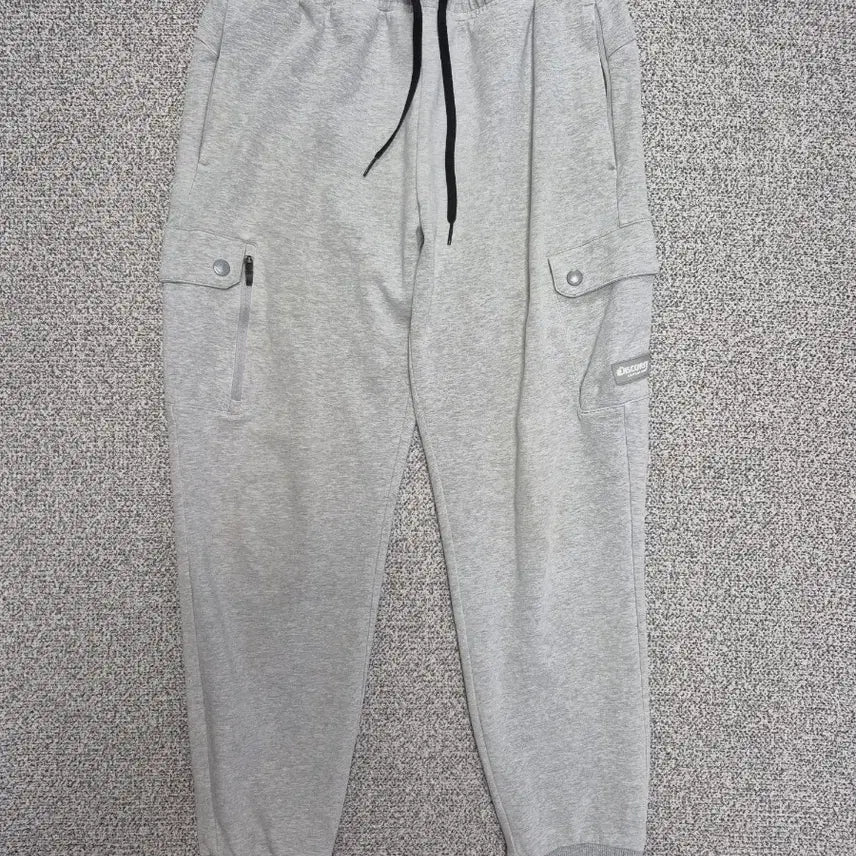 [BUNJANG] Discovery Cargo Jogger Pants / 디스커버리 카고 조거팬츠