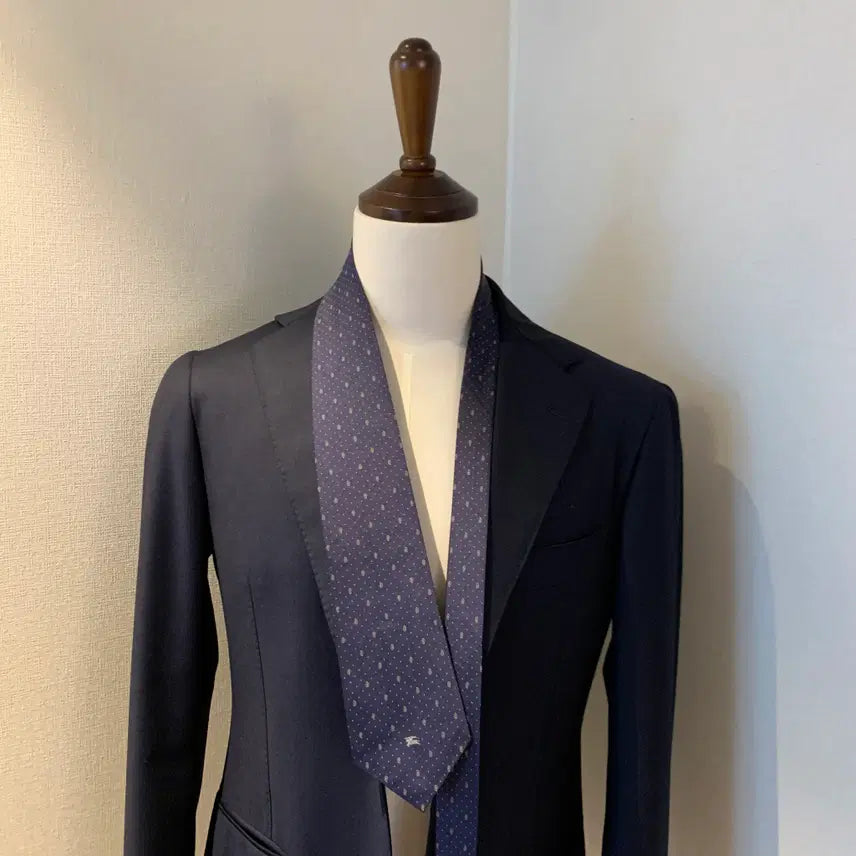 [BUNJANG] Burberry Classic Silk Necktie 8.8cm / 버버리(BURBERRY) 명품 클래식넥타이 A+등급 최상급 8.8cm