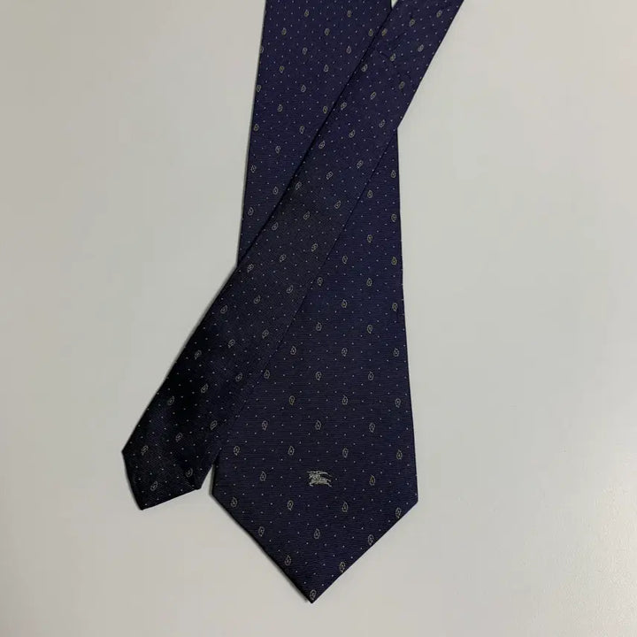 [BUNJANG] Burberry Classic Silk Necktie 8.8cm / 버버리(BURBERRY) 명품 클래식넥타이 A+등급 최상급 8.8cm