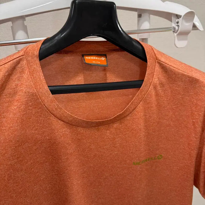 [BUNJANG] Merrell Functional T-Shirt Size 110 / 머렐 기능성 반팔티 110사이즈