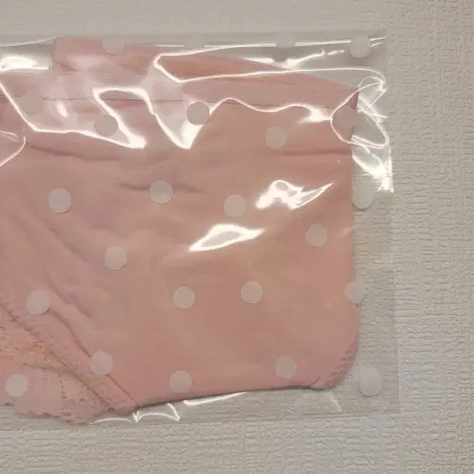 [BUNJANG] Lace Pink Thong Panties (New) / 레이스 핑크 티팬티 (새상품)