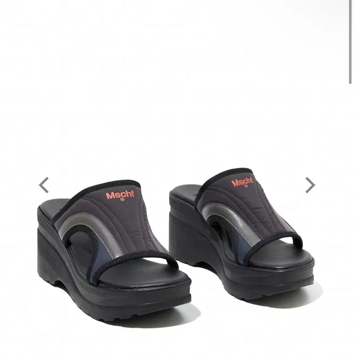 [BUNJANG] Mischief Embossed Multi Panel Slide Sandals Platform Slippers / 미스치프 엠보스드 멀티 패널 슬라이드 샌들 플랫폼 슬리퍼 250