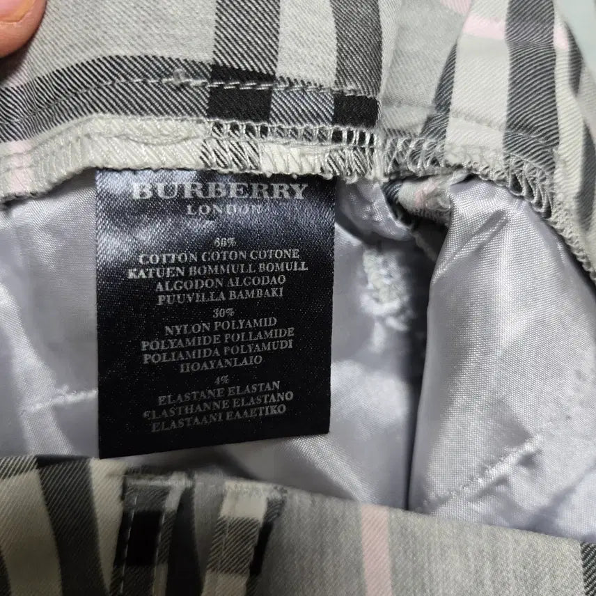 [BUNJANG] Burberry Nova Check Half Slacks / 정품 Burberry 버버리 노바체크 반슬랙스