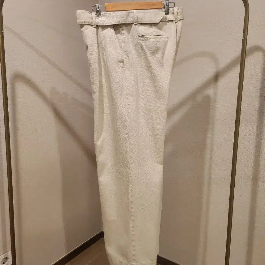 [BUNJANG] Recto Belt Wide Pants Ivory / 렉토 벨트 와이드 팬츠 아이보리