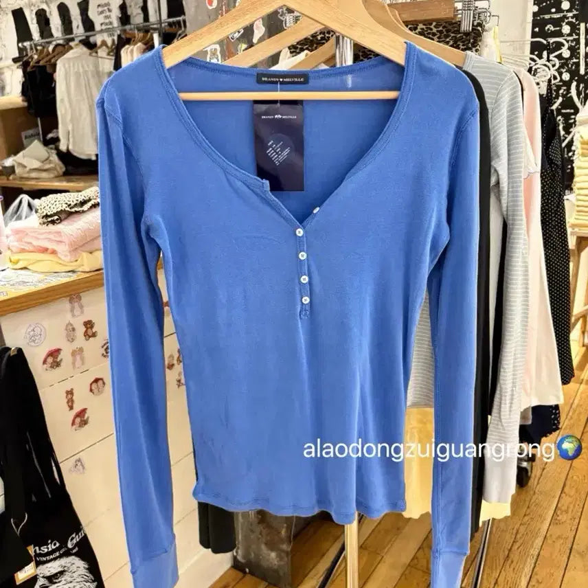 [BUNJANG] Brandy Melville Long Sleeve / 브랜디멜빌 롱슬리브