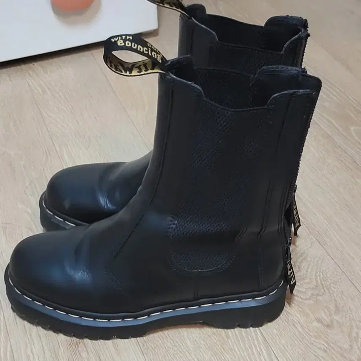 [BUNJANG] Dr. Martens Chelsea Boots Black / 닥터마틴 첼시부츠 블랙