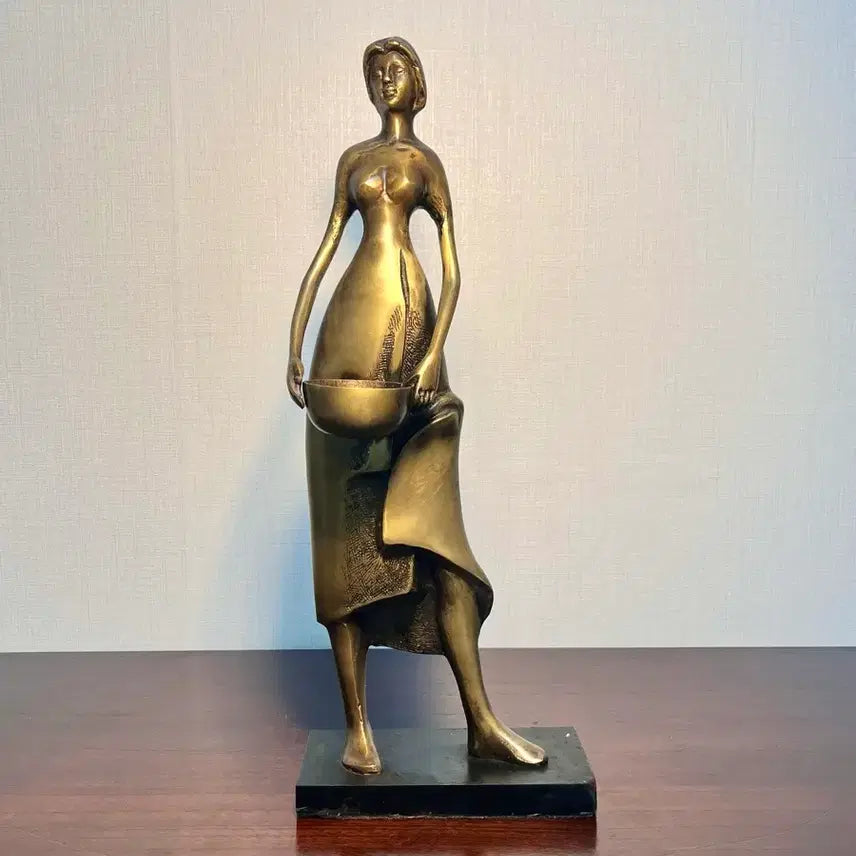 [BUNJANG] Oh Byung Geun Bronze Woman Sculpture / 오병근 작가) 동브론즈 여인 조각상