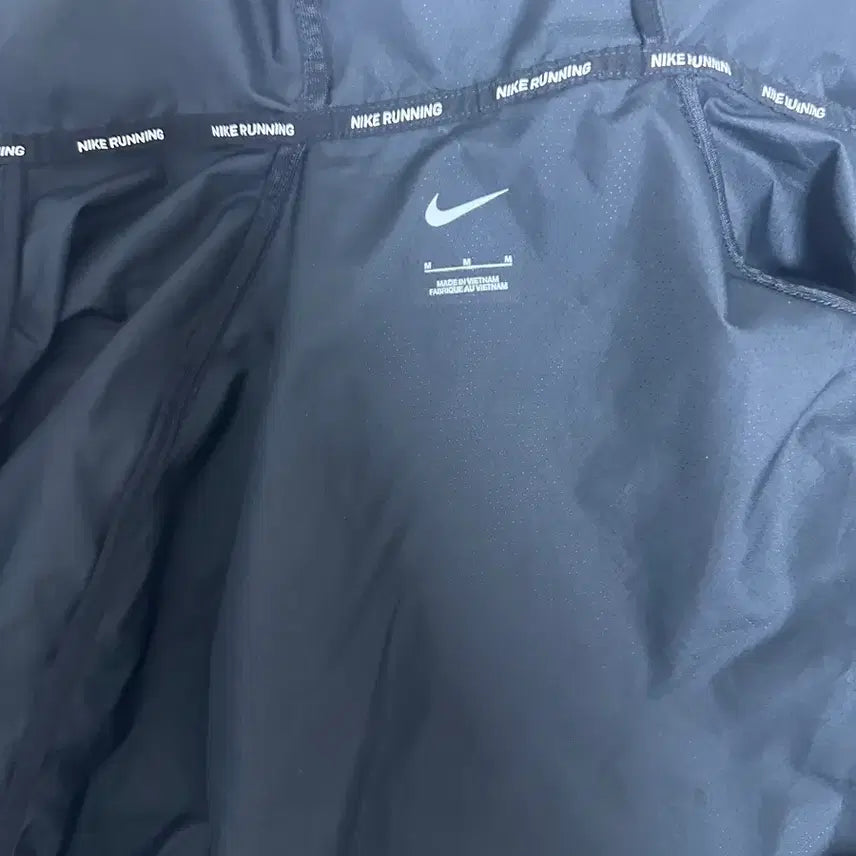 [BUNJANG] Nike Windbreaker / 나이키 바람막이