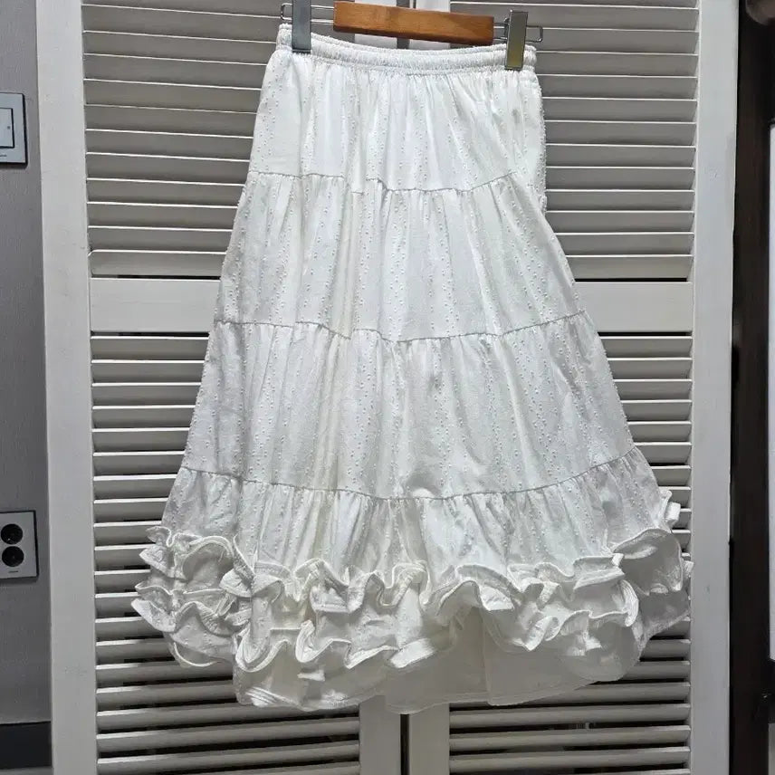 [BUNJANG] Please Project Middle Frill Skirt / 플리즈프로젝트 미들 프릴 스커트 택채새상품