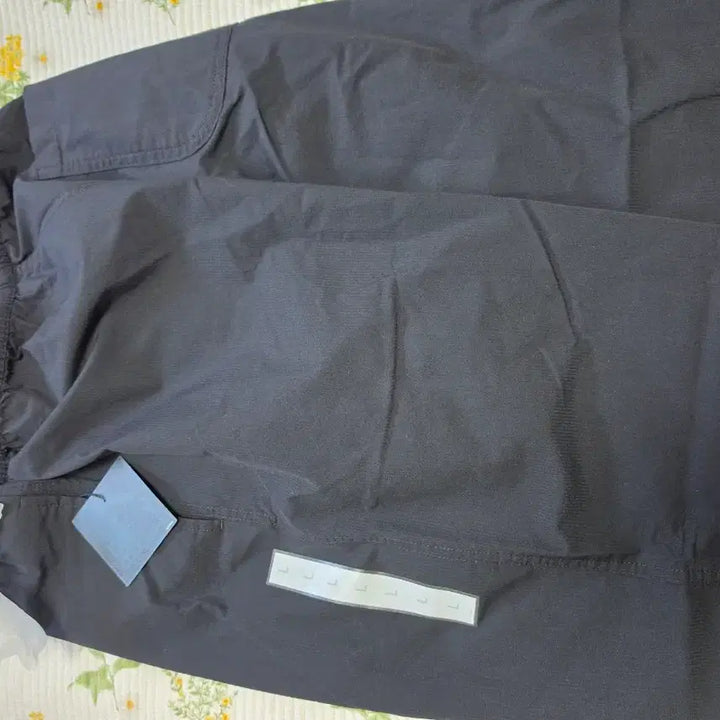 [BUNJANG] Engineered Garments x GU Cord Rain Setup Jacket &amp; Pants Set / GU 지유 X 엔지니어드 가먼츠 코드레인 셋업 자켓(M) 바지(L)