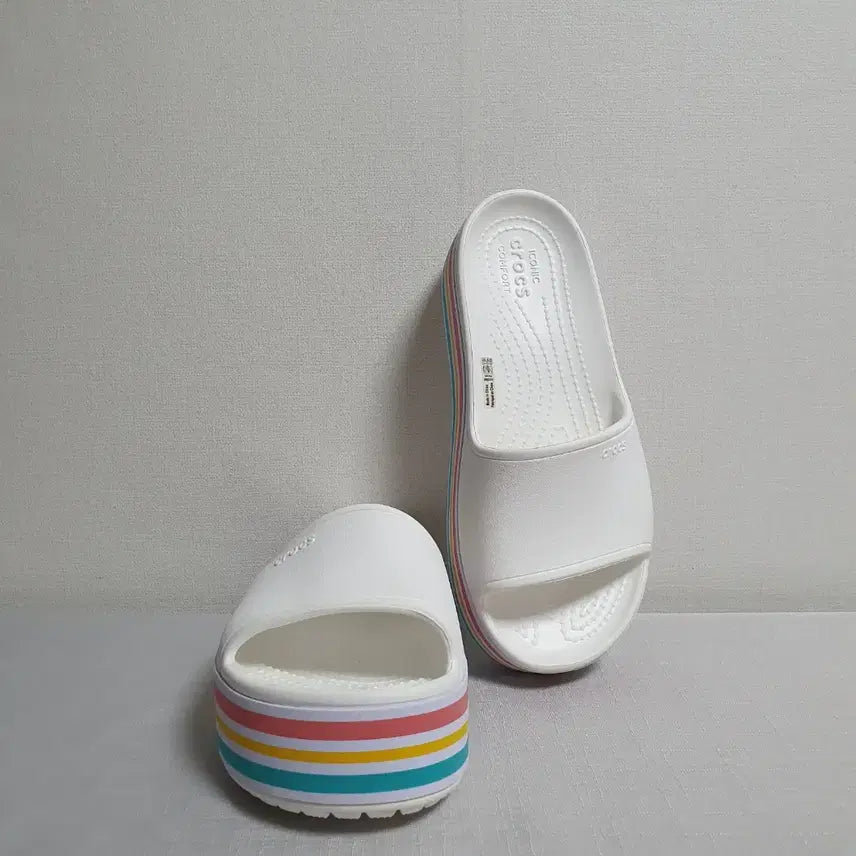 [BUNJANG] Crocs Crocband Platform Bold Slides - White / 230mm 크록스 크록밴드 플랫폼 볼드 컬러 슬라이드 화이트
