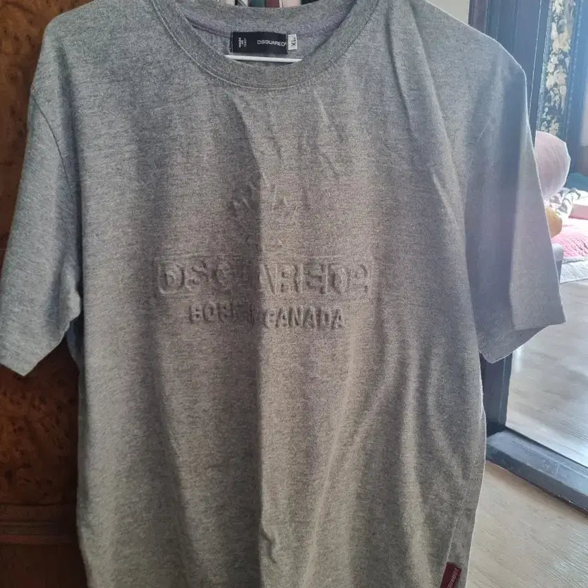 [SOLD OUT] 디스퀘어드2 반팔티 그레이. XL