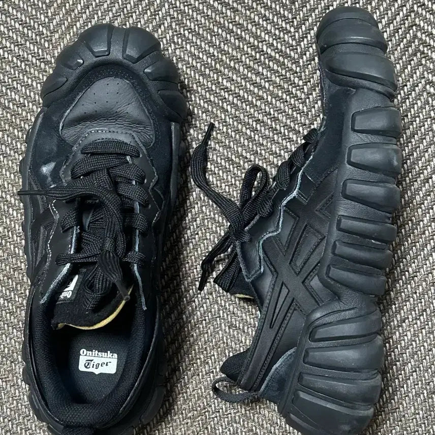 [BUNJANG] Onitsuka Tiger DENTIGRE LS Black / [275] 오니츠카 타이거 덴티그레 LS 블랙