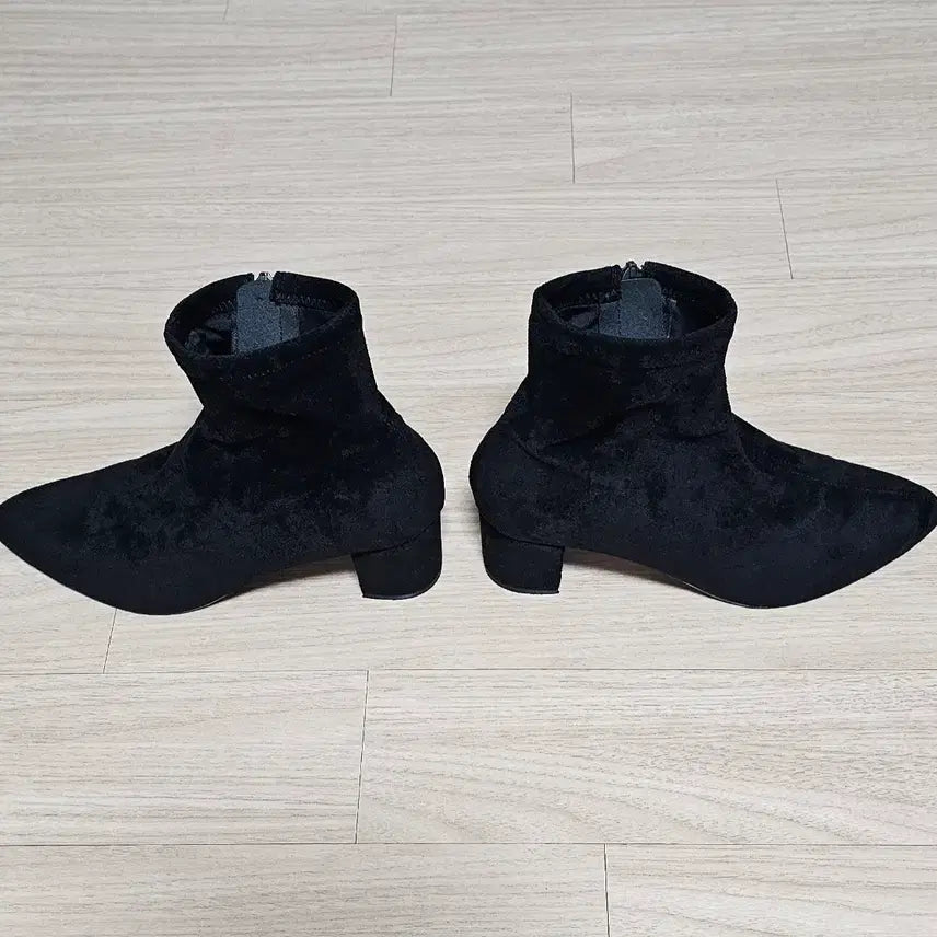 [BUNJANG] Renoma Suede Boots/Shoes - Women&