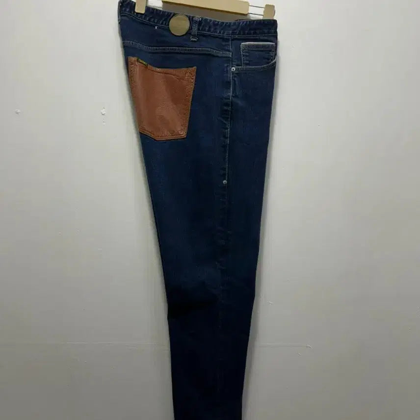 [BUNJANG] Fubu Leather Patch Denim Jeans XL / 후부 가죽 패치 데님 청바지 XL