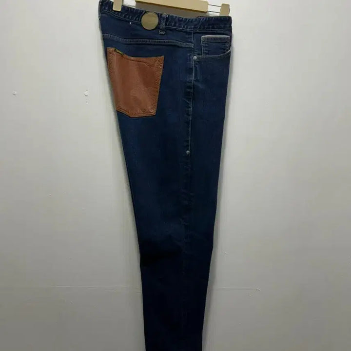 [BUNJANG] Fubu Leather Patch Denim Jeans XL / 후부 가죽 패치 데님 청바지 XL
