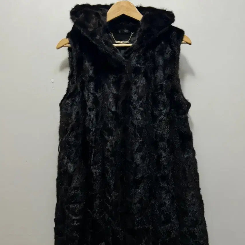 [BUNJANG] Olivia Mink Fur Vest Size 100 / 올리비아 밍크 퍼 조끼 100사이즈