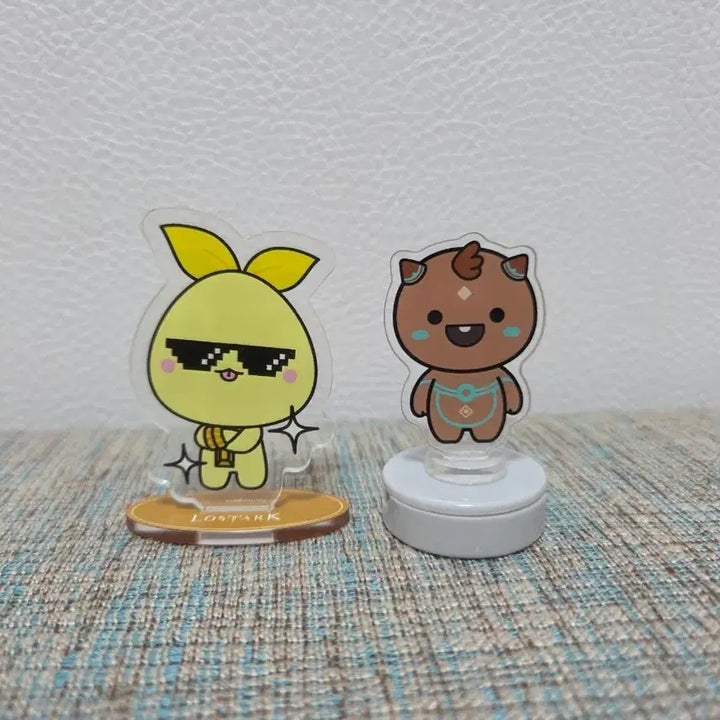 [BUNJANG] Lost Ark The Hyundai Pop-up Store Acrylic Stand &amp; Stamp Bundle Set / 로스트아크 더현대팝업 굿즈