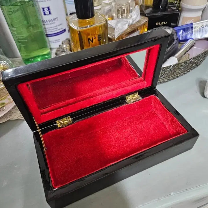 [BUNJANG] Vietnamese Ao Dai Woman Painting Jewelry Box / 베트남 아오자이 그림 보석함