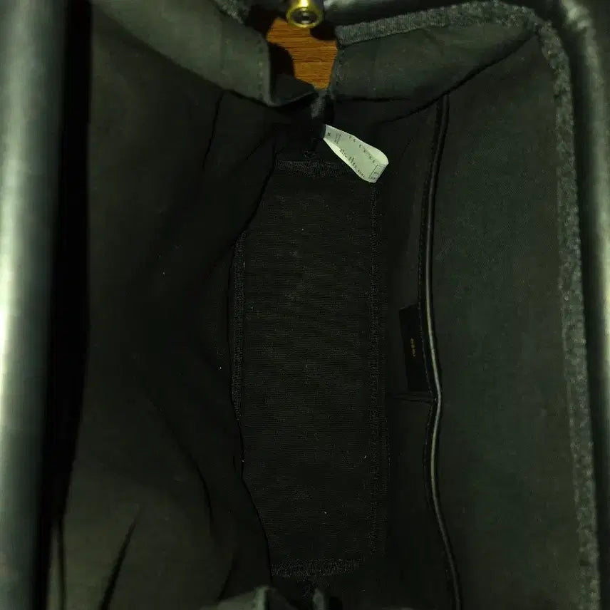 [BUNJANG] Osoi Brot Large Black Shoulder Bag / 오소이 브로트 라지 블랙 팝니다.