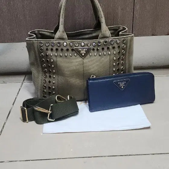 [BUNJANG] Prada Canapa Cubic Studded Canvas Bag / 프라다 카나파  캔버스백