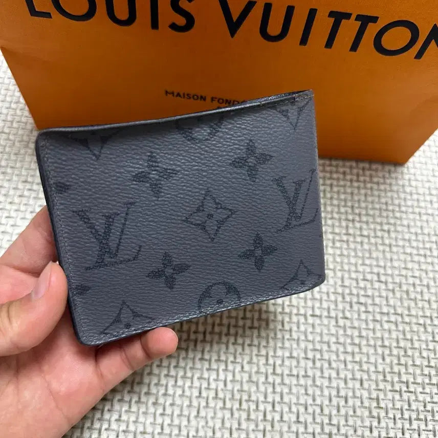 [SOLD OUT] [OS/당일배송] 루이비통 이클립스 슬랜더 월릿 인버스 반지갑