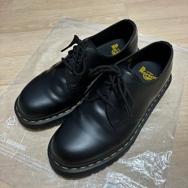 [BUNJANG] Dr. Martens 1461 Bex Black Leather Shoes (US 9) / [270] 닥터마틴 1461 벡스 블랙