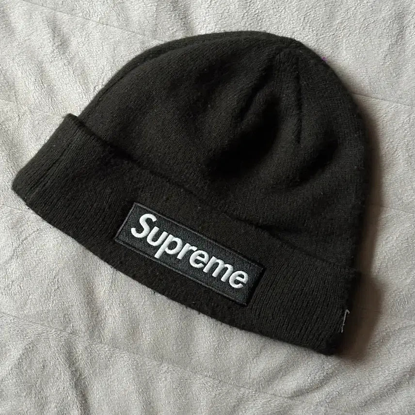 [BUNJANG] Supreme New Era Box Logo Beanie Black / 슈프림 뉴에라 박스 로고 비니 블랙