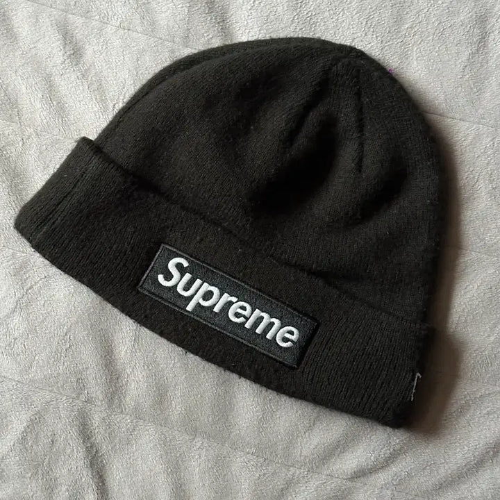 [BUNJANG] Supreme New Era Box Logo Beanie Black / 슈프림 뉴에라 박스 로고 비니 블랙