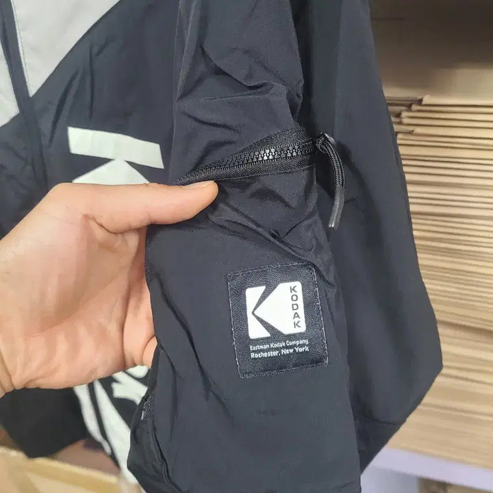 [BUNJANG] Kodak Windbreaker Jacket Black M / 코닥 바람막이 자켓 블랙 M 남95~100