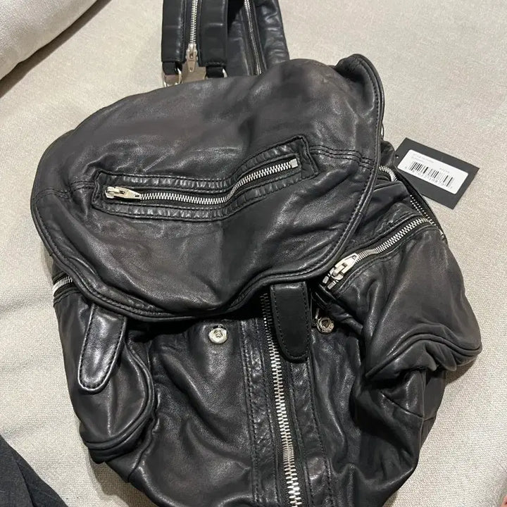 [BUNJANG] Alexander Wang Marti Black Leather Backpack / 알렉산더왕 레더 마르티 블랙 백팩