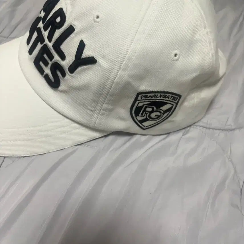 [BUNJANG] Pargates White Ball Cap / 파리게이츠 화이트 볼캡 모자(상태좋음)