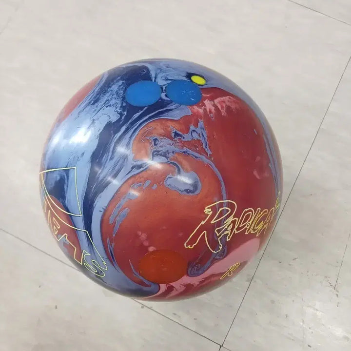 [BUNJANG] Used Bowling Ball 15lb Slant (Plugged) / 중고볼링공 15p 슬랜트(플러깅볼)