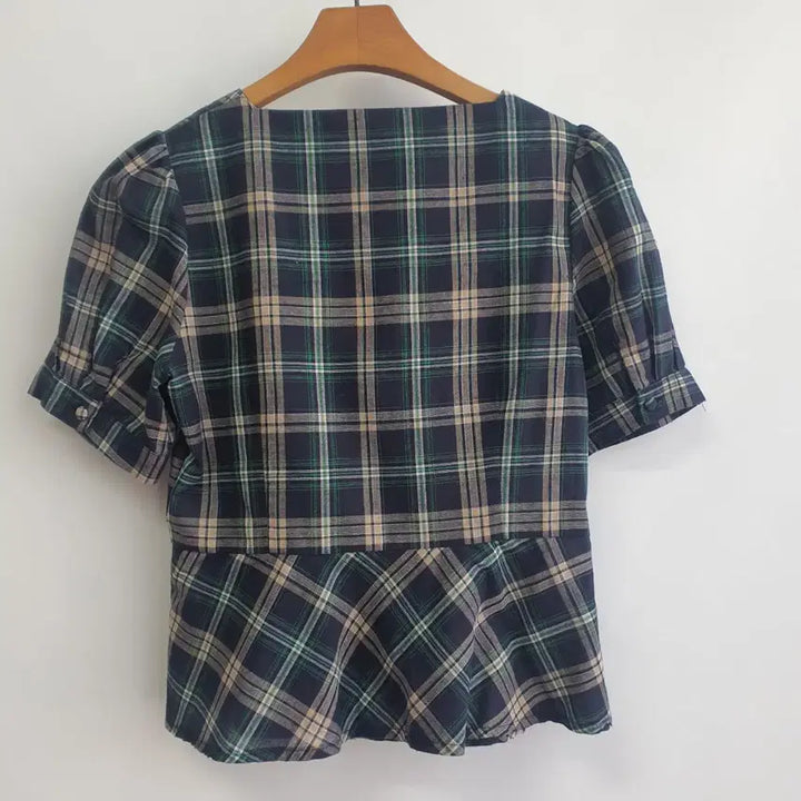 [BUNJANG] Plastic Island Check Short Sleeve Blouse Size S / 1007 플라스틱아일랜드 체크 반팔 블라우스 S