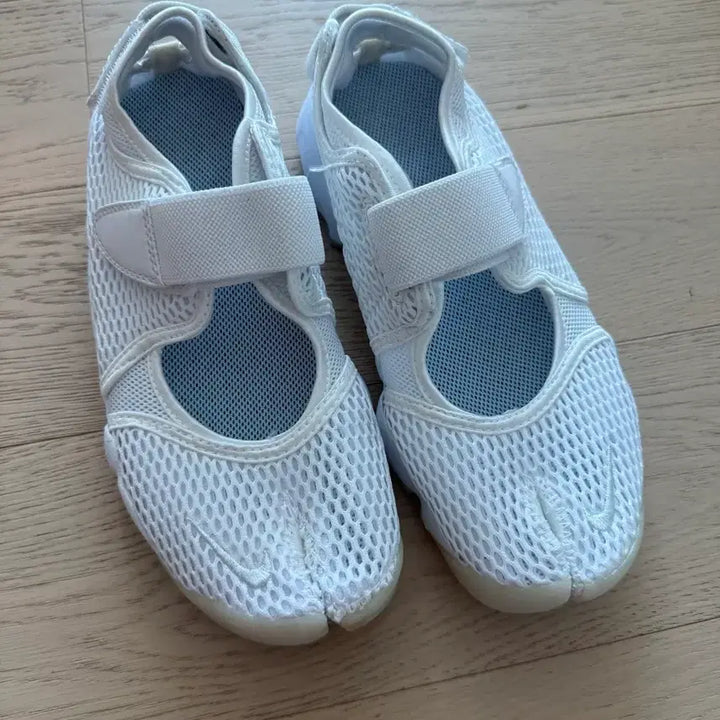[BUNJANG] Nike Air Rift BR White 250 / 나이키 에어 리프트 BR 화이트 250