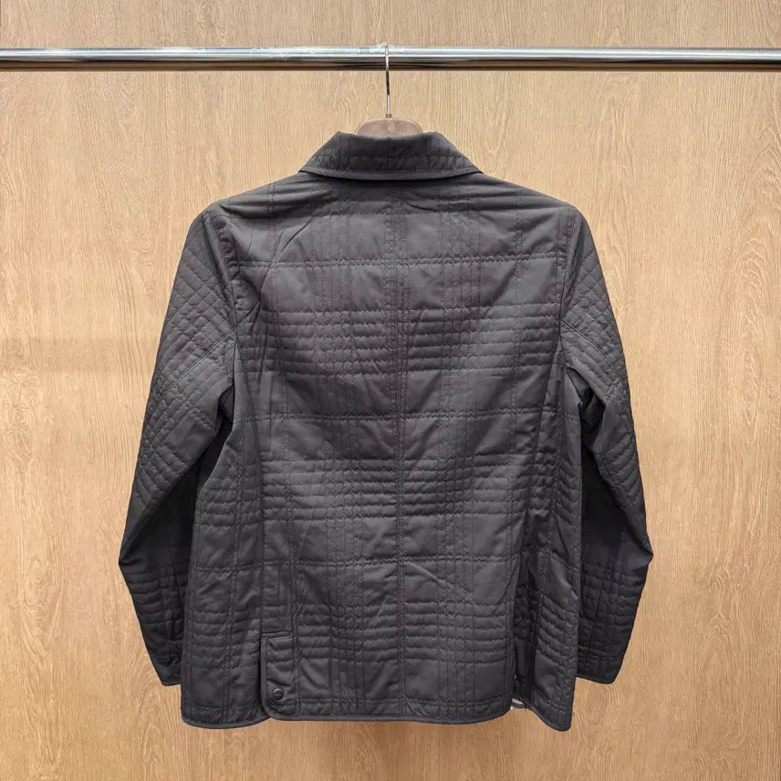[BUNJANG] Burberry London Quilted Jacket Dark Grey / 버버리 런던 퀄팅 자켓 시그니처 노바체크 안감 디테일 클래식 다크그레이