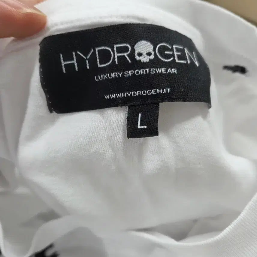 [BUNJANG] Hydrogen White Long Sleeve T-Shirt L / 하이드로겐 화이트 긴팔 티셔츠 L 105