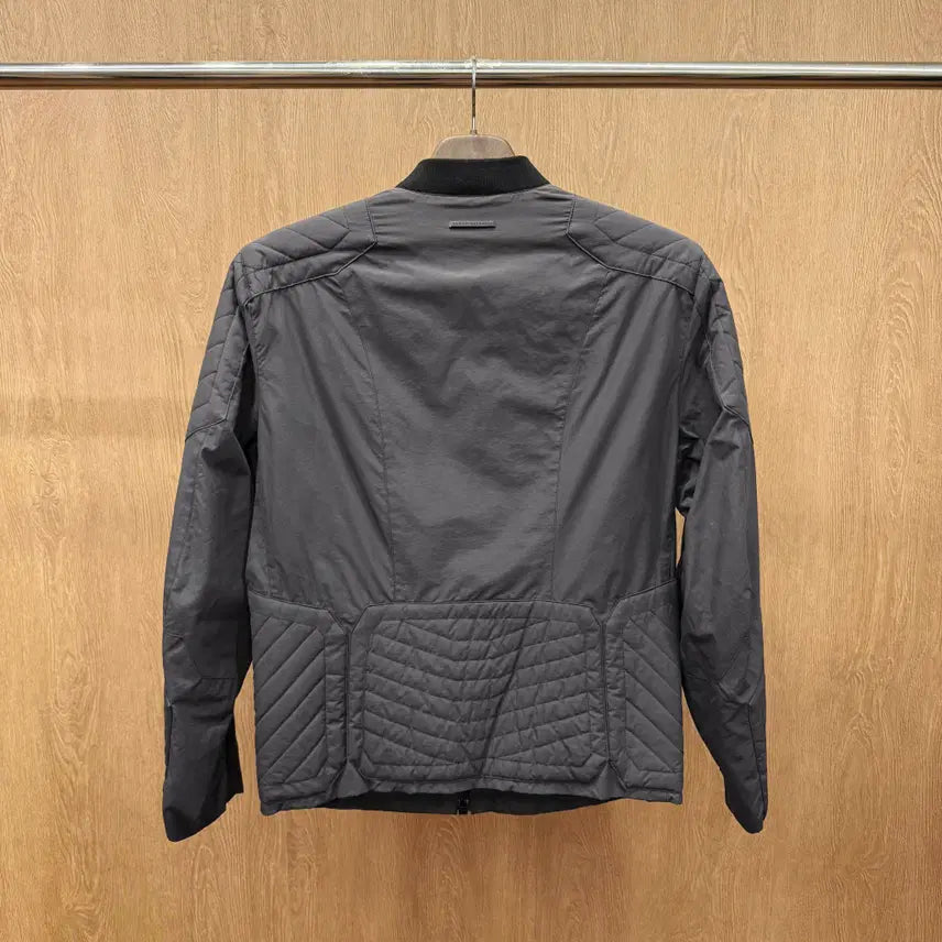 [BUNJANG] Armani Exchange Quilted Biker Zip-Up Jacket with Diagonal Zipper Detail Black / 아르마니 익스체인지 AX 퀄팅 바이커 집업 자켓 사선 지퍼 디테일 블랙