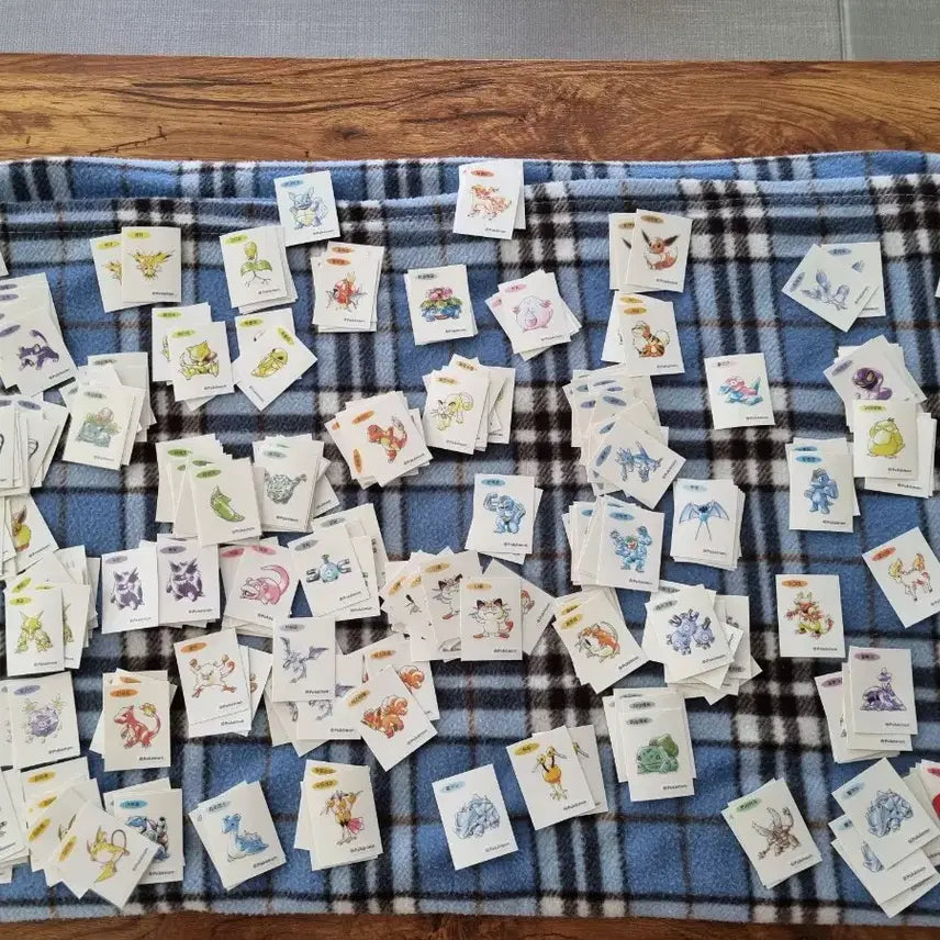 [BUNJANG] Pokemon Bread Stickers / 포켓몬 신빵 띠부씰