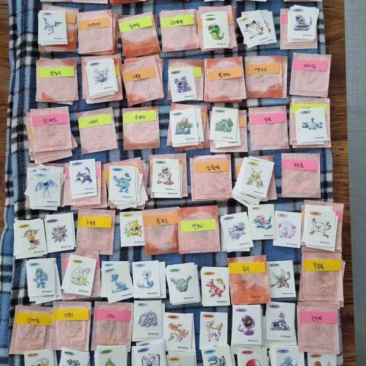 [BUNJANG] Pokemon Bread Stickers / 포켓몬 신빵 띠부씰