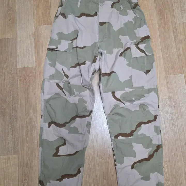 [BUNJANG] US Army Desert 3-Color Combat Cargo Pants LR / 미군 사막 3색 전투 카고 바지 LR