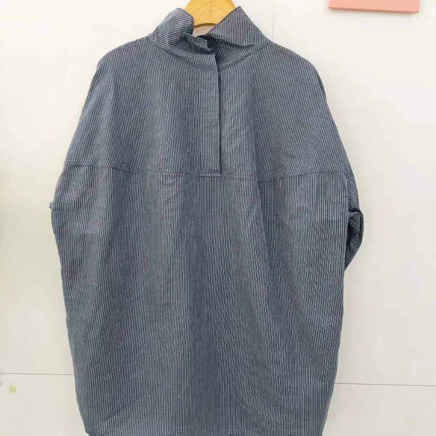 [BUNJANG] Time (Hansem) Striped Blouse Size 55 / 한섬 타임 스트라이프 블라우스 55