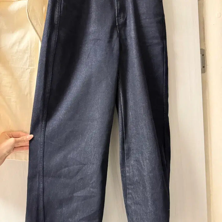 [SOLD OUT] (1회착) 온앤온 커브드 생지 데님 - m
