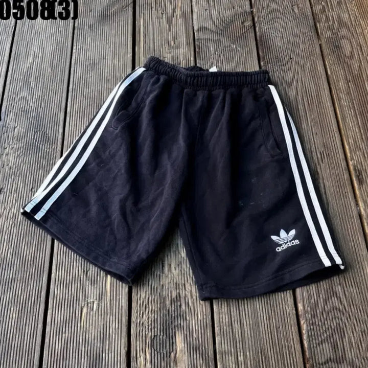 [BUNJANG] Adidas Shorts / 아디다스 반바지