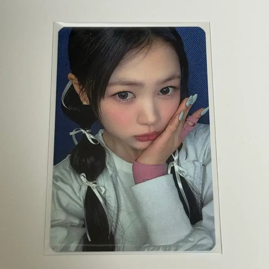 [BUNJANG] HaTuHa Yeon Mini Interasia Photocard / 하투하 포커스 스미니 인터아시아 예온 포카