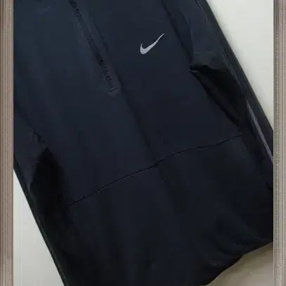 [BUNJANG] Nike Dri-FIT Running Half-Zip Polyester Blend Hoodie / 나이키 정품 런닝 DRI-FIT 반집업 레이온폴리스판 후드 스포츠웨어 택