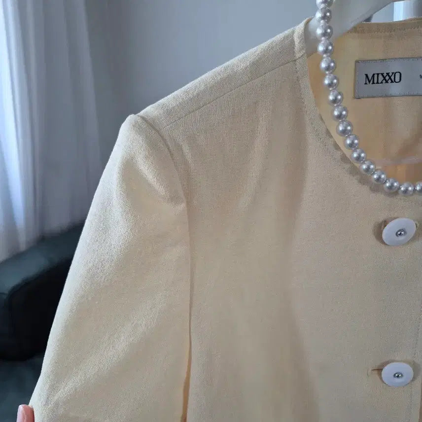 [BUNJANG] Mixxo Short Sleeve Collarless Jacket Yellow Size S / 미쏘 반팔 노카라 자켓 S 옐로우