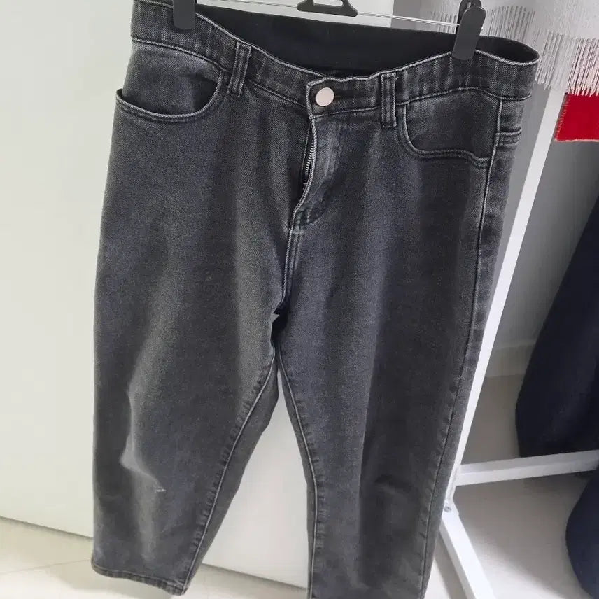 [BUNJANG] Black Washed Denim Pants (Short Length, M Size) / 블랙 워싱 데님 팬츠