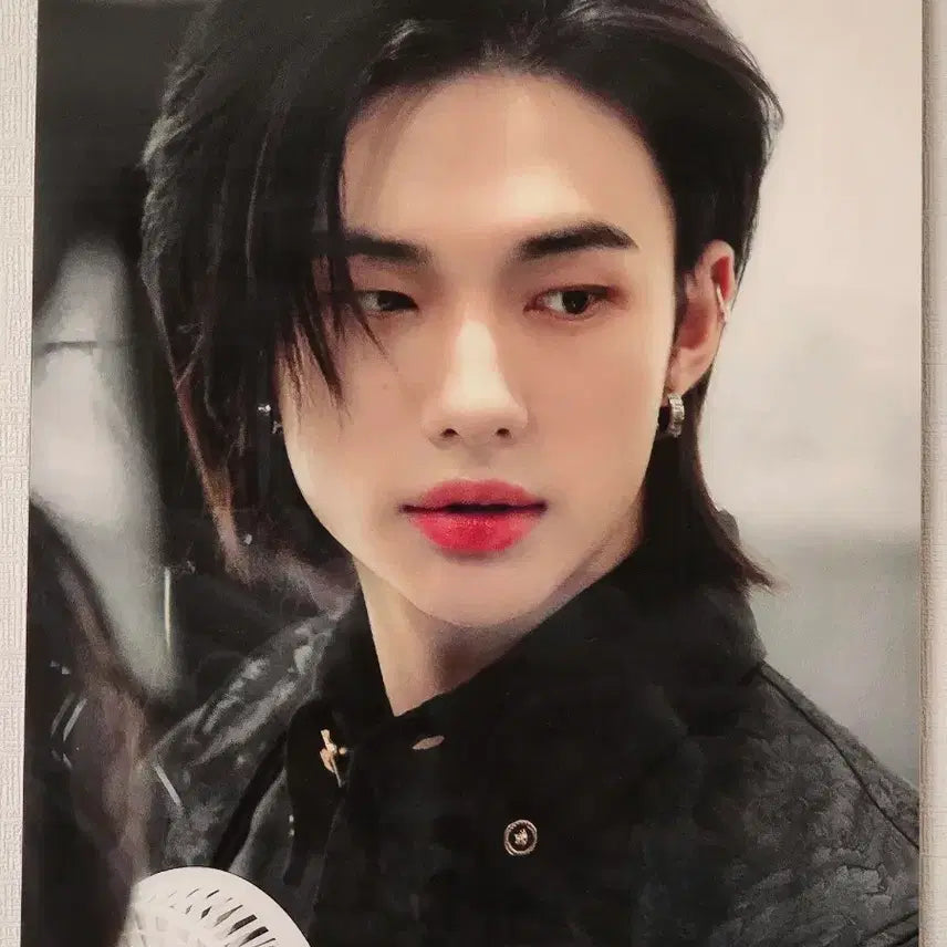 [BUNJANG] Stray Kids Hyunjin A3 Frame / 스키즈 현진 A3액자 양도